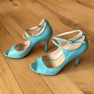Rockport women’s turquoise open-toe heels with ankle strap, Sz 7.